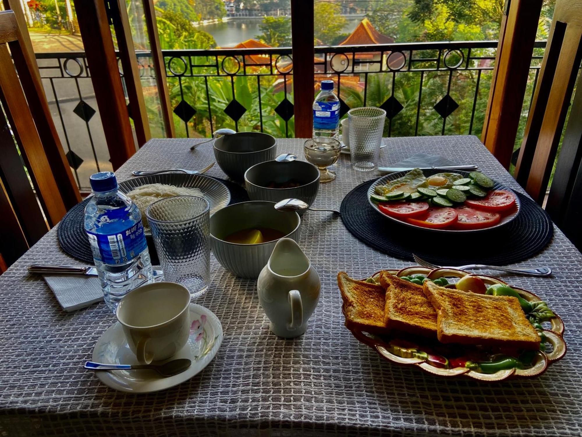 Sesatha Lake Kandy Ngoại thất bức ảnh